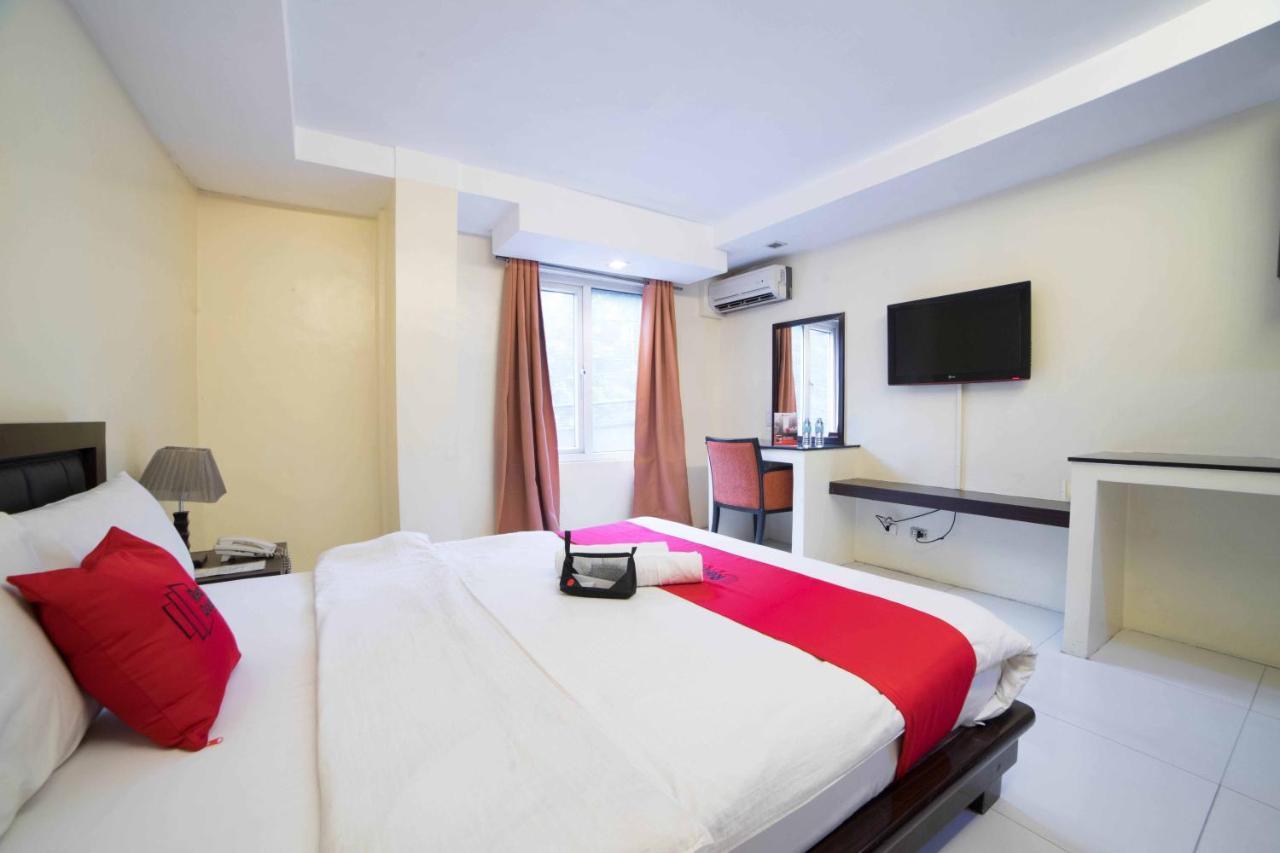 Reddoorz Near Quezon City Circle Exterior photo